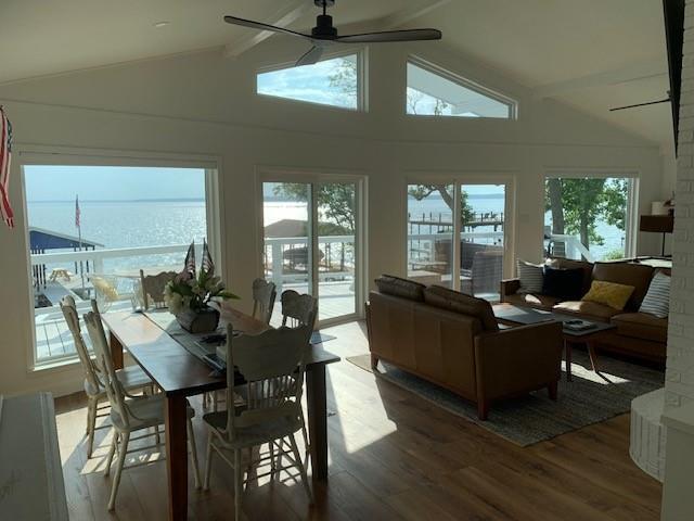 Foto del edificio - 205 Isle of View Dr