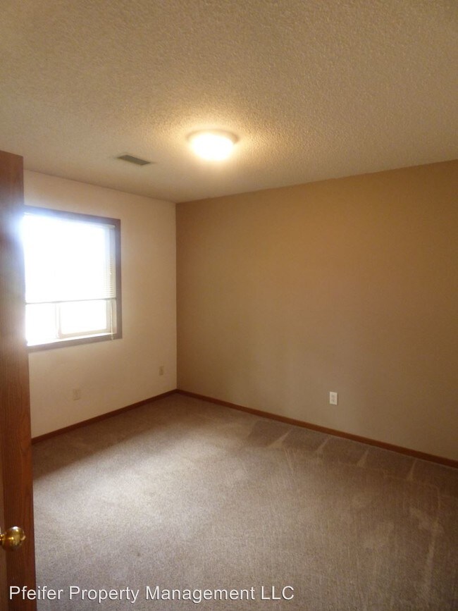 Foto del edificio - 808 6th Ave NE