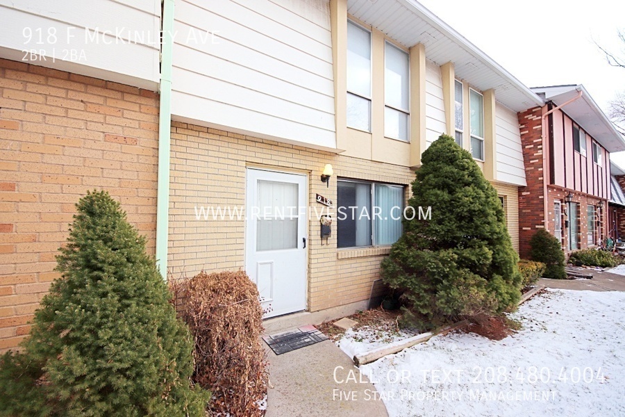 Primary Photo - Spacious McKinley Townhome Available! Visi...