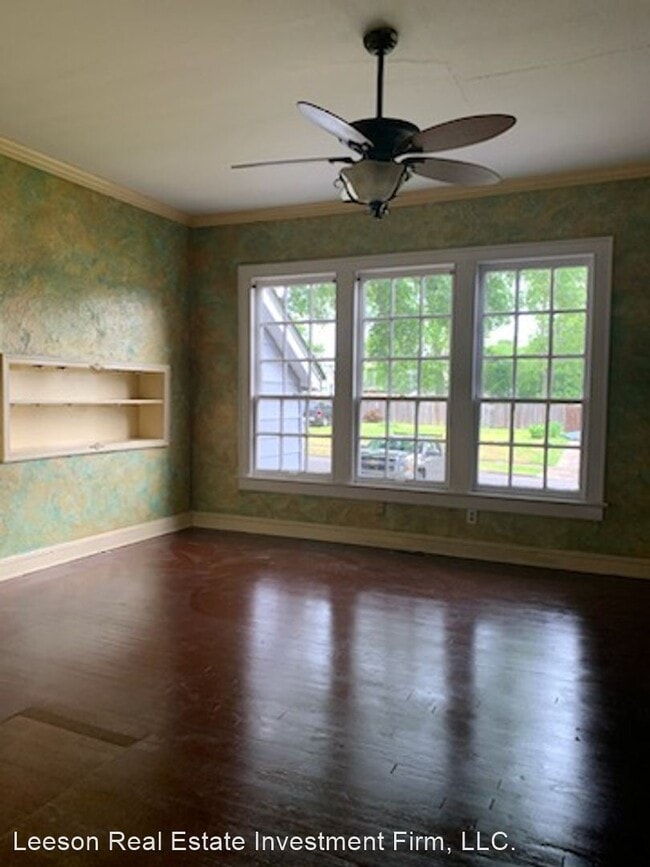 Building Photo - 3 br, 1.5 bath House - 911 Sheridan Ave.