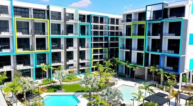 Foto del edificio - 4400 Sunrise Blvd