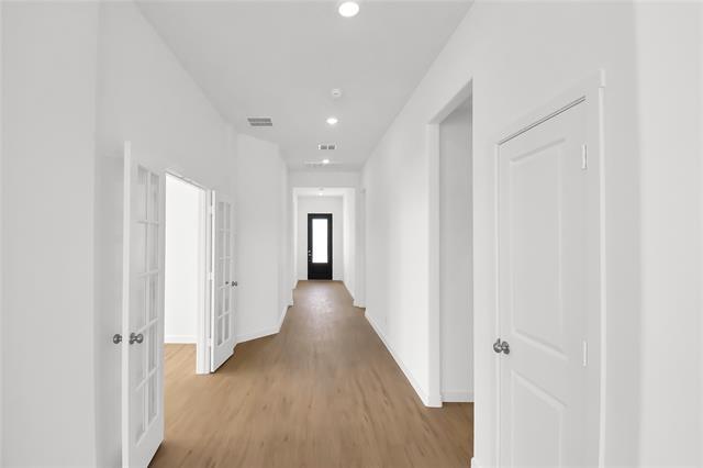 Foto del edificio - 1504 Adams Dr