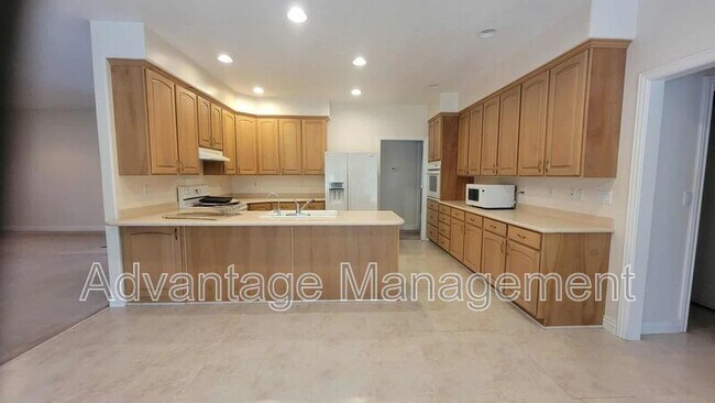 Building Photo - 5969 W 6800 N