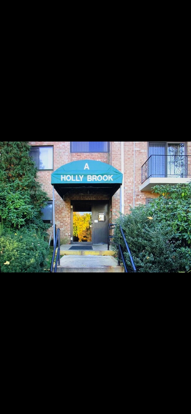 Foto del edificio - 3421 W Chester Pike