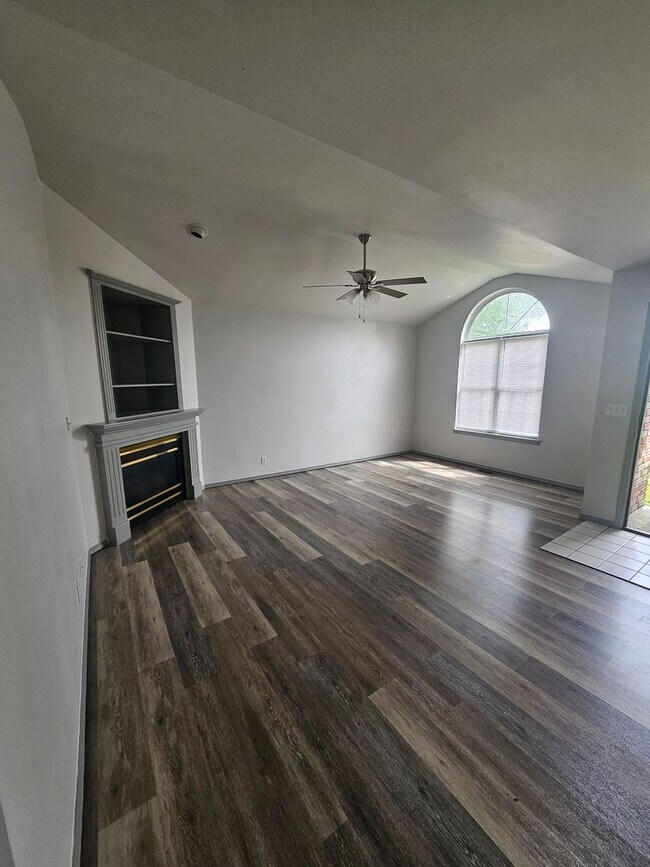 Foto del edificio - Yuma Duplex