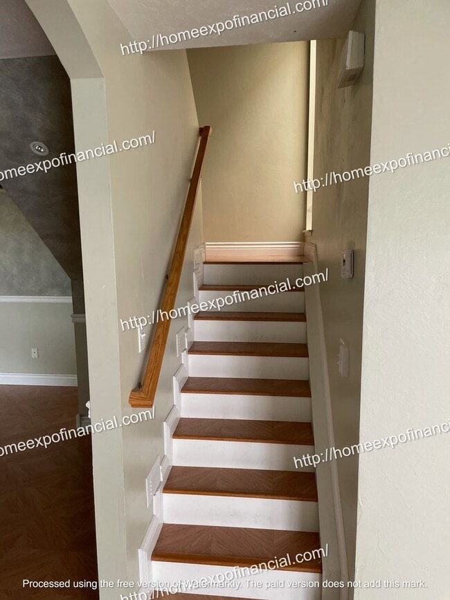 Building Photo - Nice House For Rent