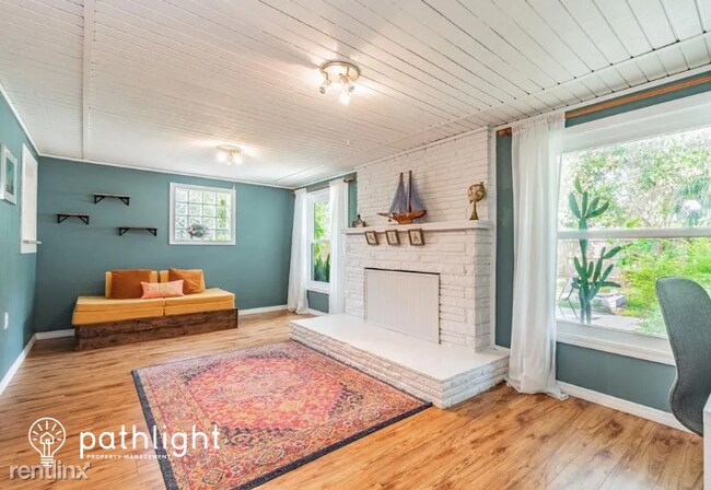 Building Photo - 2 br, 1 bath House - 1764 Saint Croix Driv...