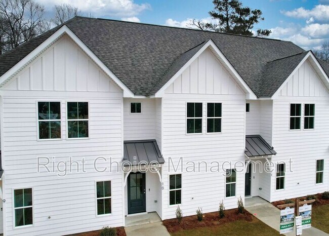 Foto del edificio - 630 Village Dr