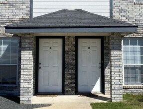 Building Photo - 1708 Kylie Cir