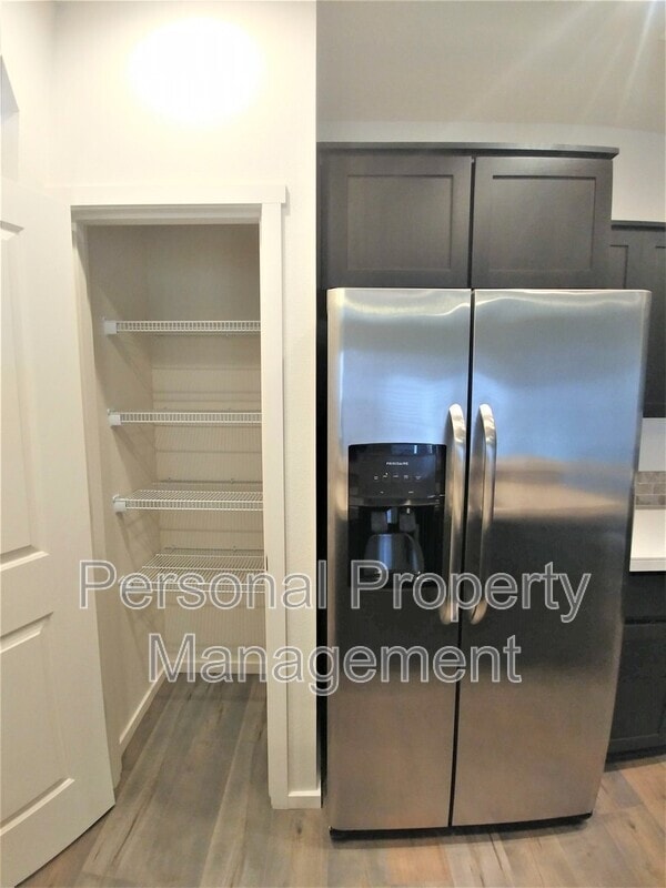 Foto del edificio - 1329 NE 72nd Way