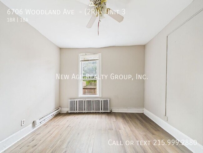 Foto del edificio - 6706 Woodland Ave