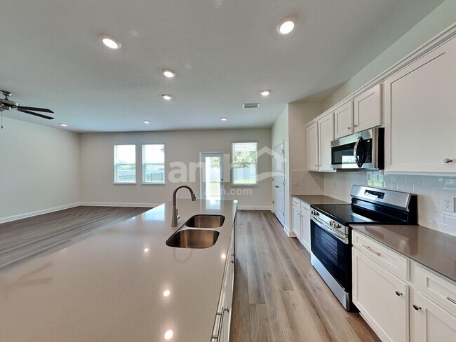 Building Photo - 1079 Grafton Ridge Dr
