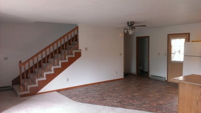 Building Photo - 1102 Hackberry Dr