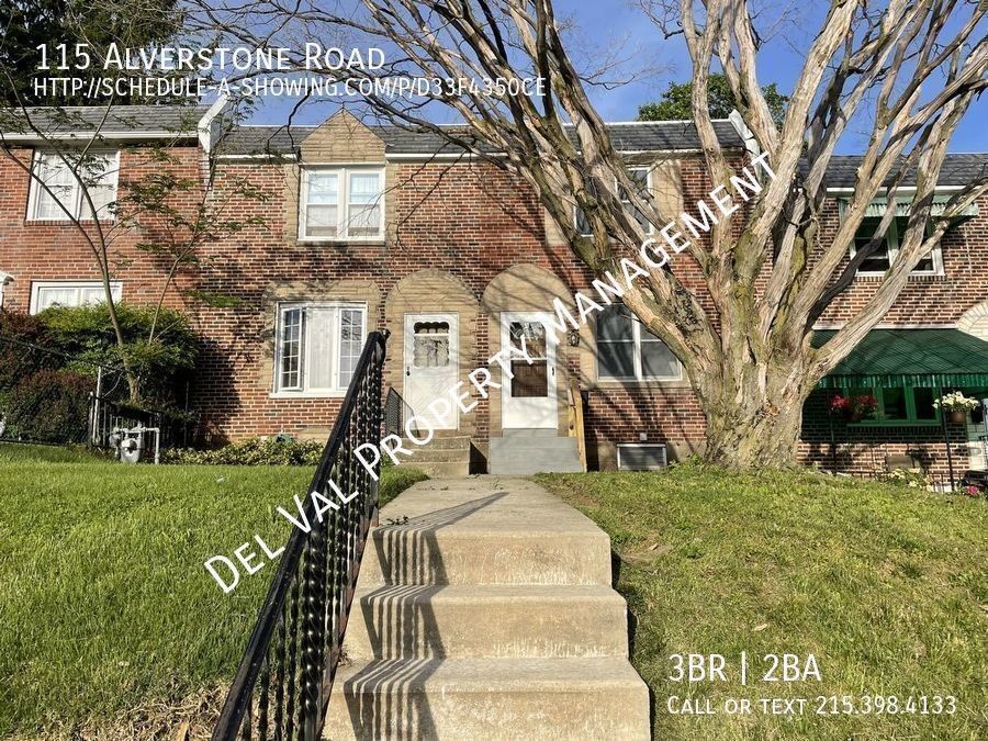 Primary Photo - Renovated 3-Bdrm Brick Row Home For Rent N...