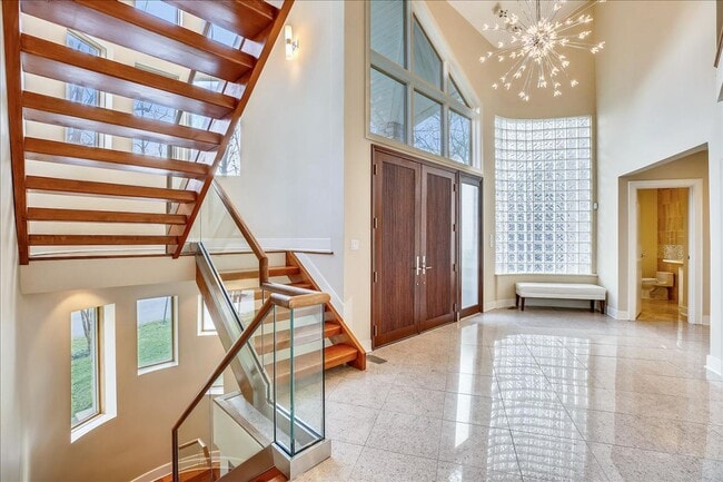 Photo - INCREDIBLE 6BR Home in Cabin John. Priced ...