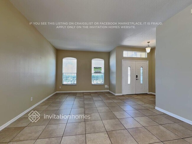 Foto del edificio - 214 Spring Leap Cir