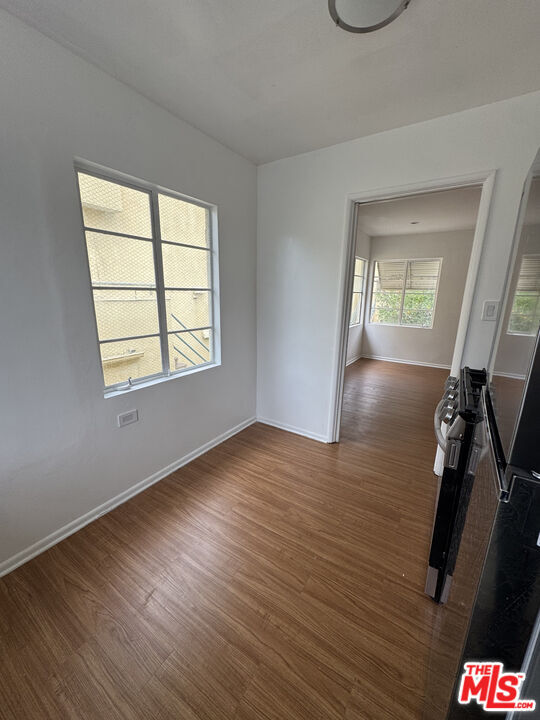 Foto del edificio - 220 N Louise St