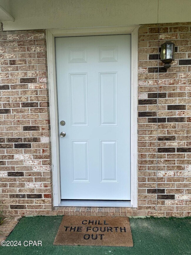 Foto del edificio - 4862 Dogwood Dr