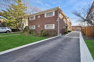 Building Photo - 319 Vine Ave