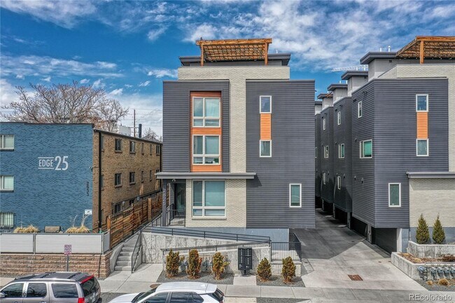 Building Photo - 2625 W 25th Ave