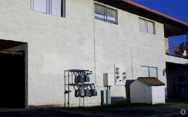 Foto del edificio - 1161 Barstow Rd