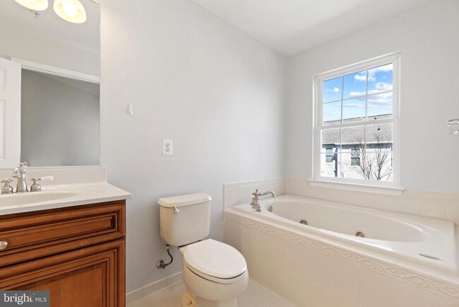 Building Photo - 42812 Smallwood Terrace
