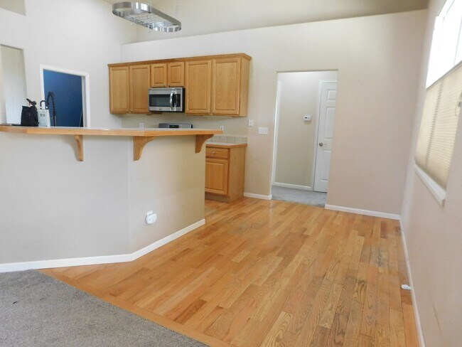 Building Photo - 4 bedroom in Fruita