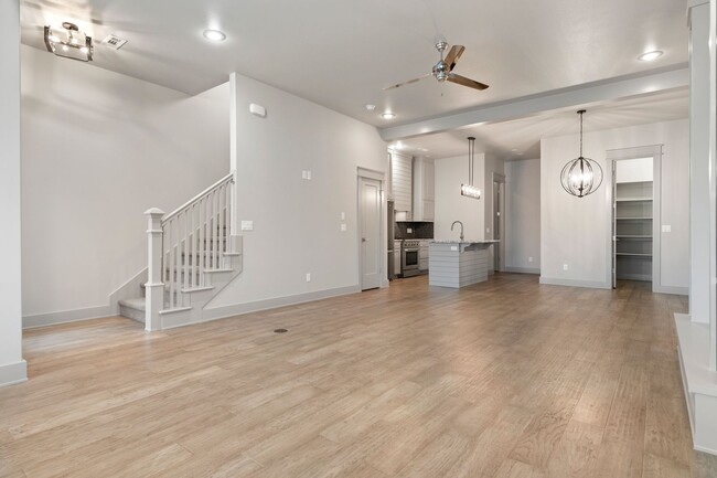 Foto del edificio - ***420 SW C Street***