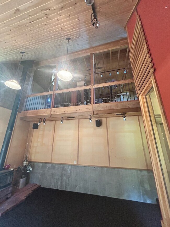 Foto del edificio - Gorgeous A frame loft home in the country