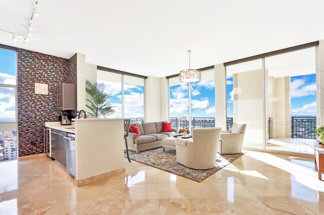 Foto del edificio - 550 Okeechobee Blvd