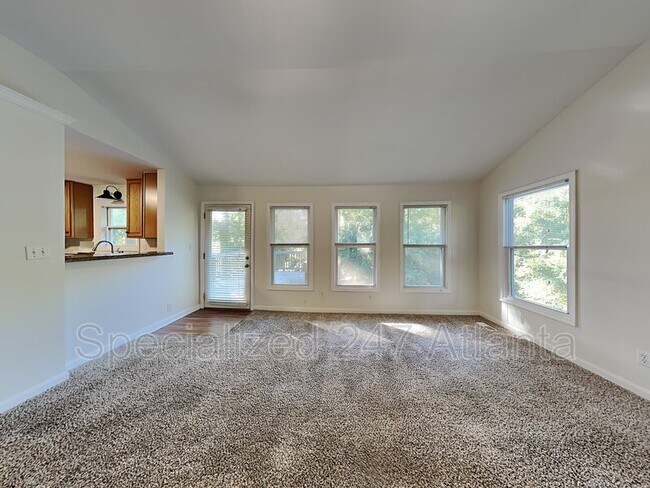 Building Photo - 2503 Brooks Dr