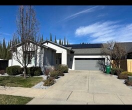 Building Photo - 2554 Valhalla Pl