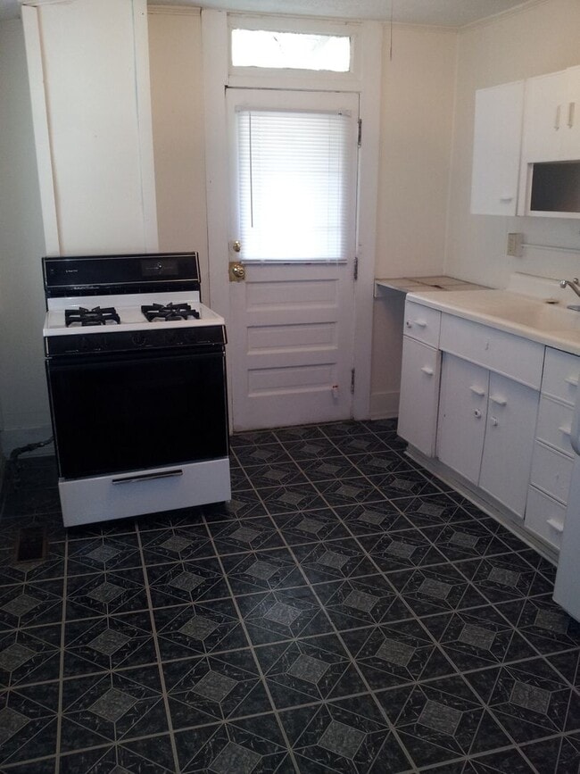 Foto del edificio - 308 N 11th St