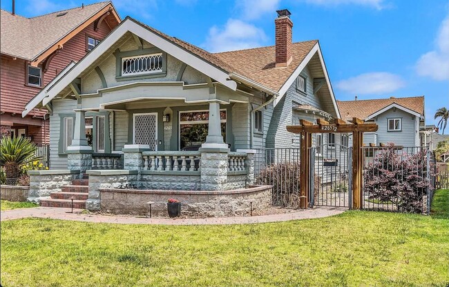 Building Photo - 4265 Arguello St