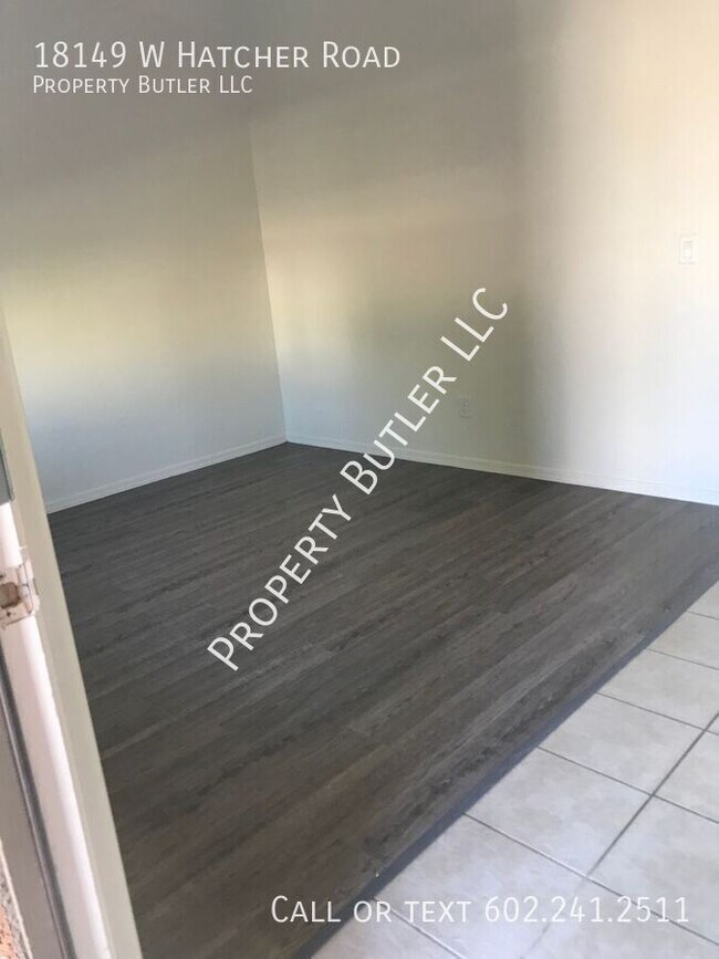 Foto del edificio - 18149 W Hatcher Rd