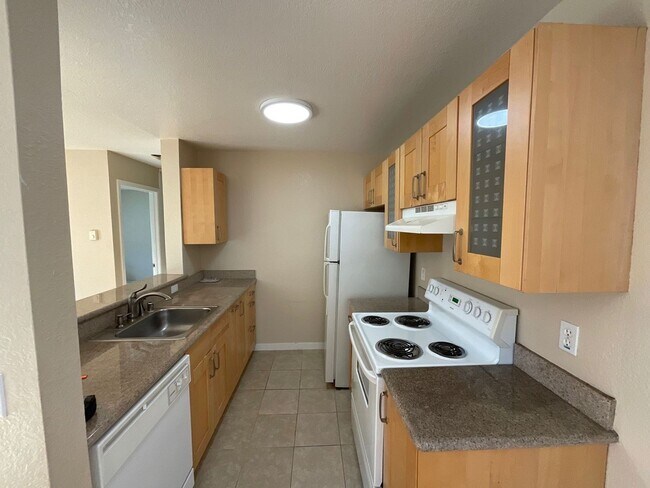 Building Photo - 4056 Abbey Terrace, Fremont, CA 94536