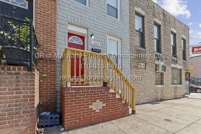 Building Photo - WAITLIST APPLICATIONS ONLY