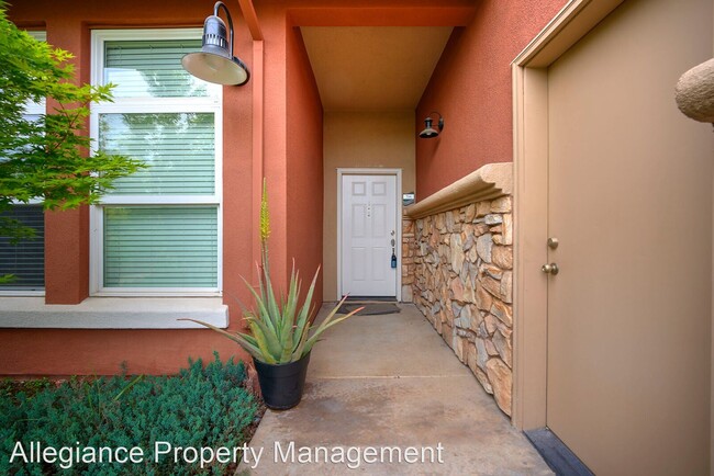 Building Photo - 3 br, 3 bath House - 7910 Walerga Rd Unit 706