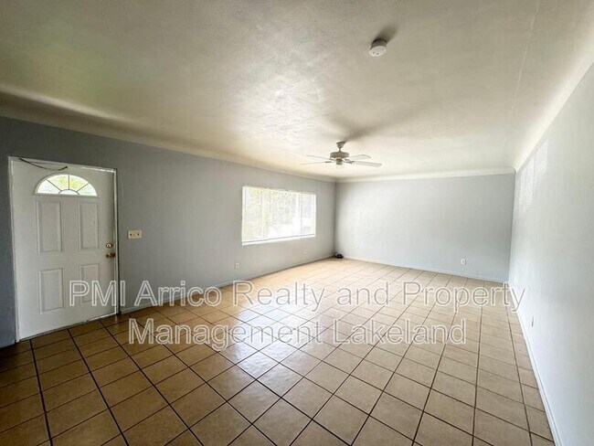 Foto del edificio - 121 Ave F SW