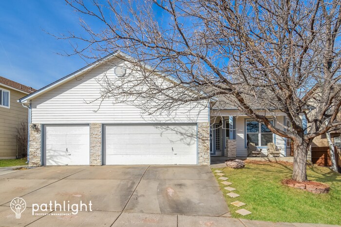 Foto principal - 5950 Fescue Dr, Colorado Springs, CO, 80923
