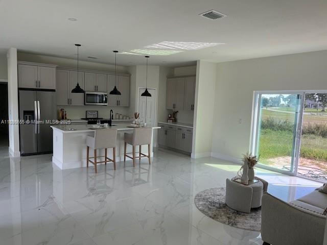 Foto del edificio - 6116 Aquavista Dr