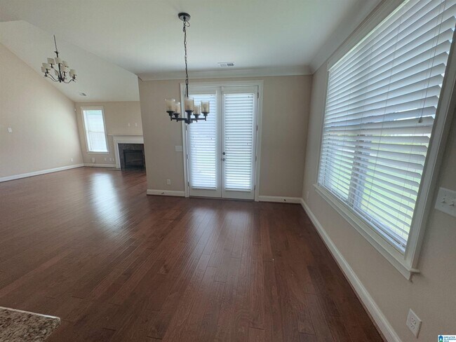 Foto del edificio - 4872 Heritage Hills Way