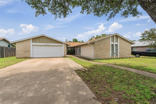 Foto del edificio - 12317 Willow Wild Dr