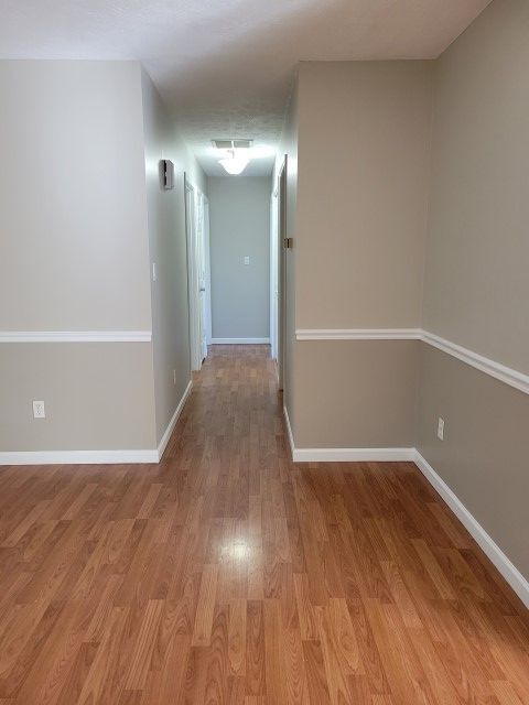 Building Photo - 1915 N Blackfoot Dr