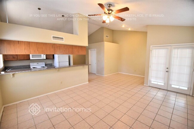 Building Photo - 9260 W Yucca St
