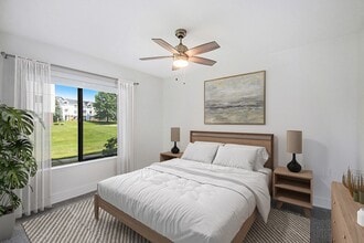Building Photo - Green Ridge Apartments