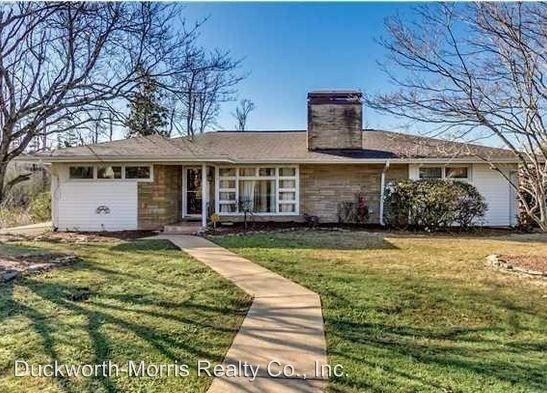 Foto principal - 15 Windsor Dr