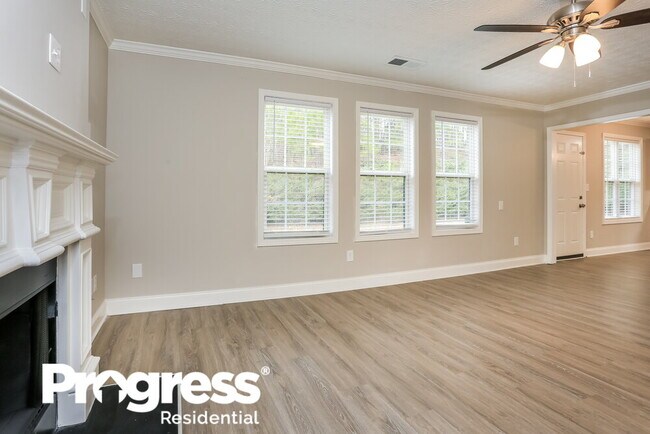 Building Photo - 4533 Clarks Creek Terrace