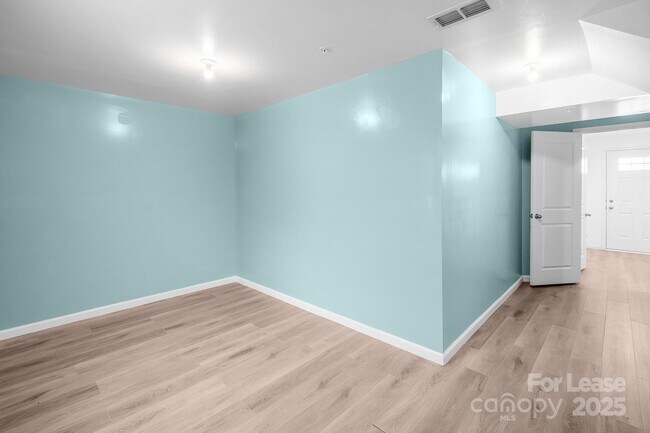 Foto del edificio - 2715 Sydney Overlook Ln