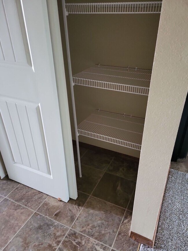 Building Photo - Beautiful home for rent in The Radiant Lak...